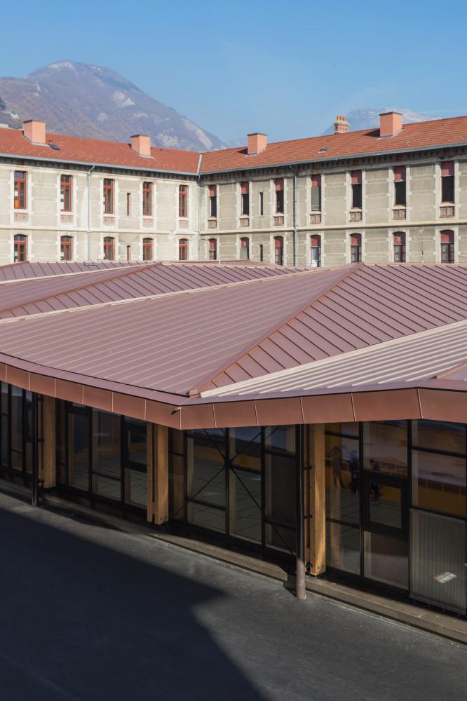 Gymnase du lycée Champollion